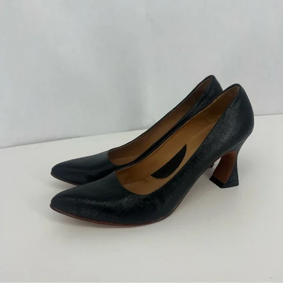 John Fluevlog | Black Textured Heels - Picture 8 of 14